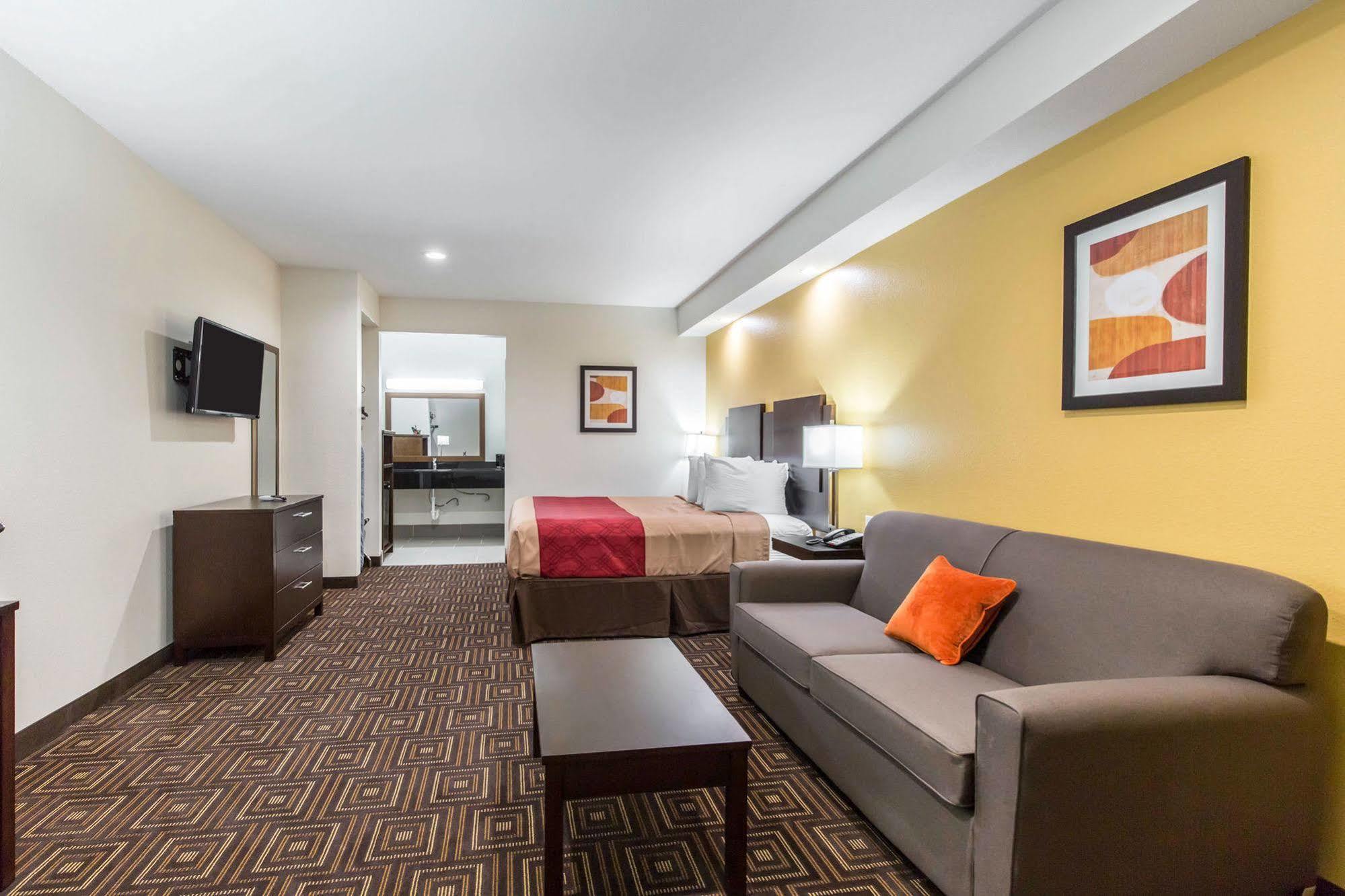 Scottish Inns & Suites Spring - Houston North Exterior photo